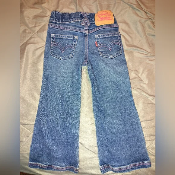 Levi's Girls Pink Floral Embroidery Jeans 3T - Picture 2 of 3